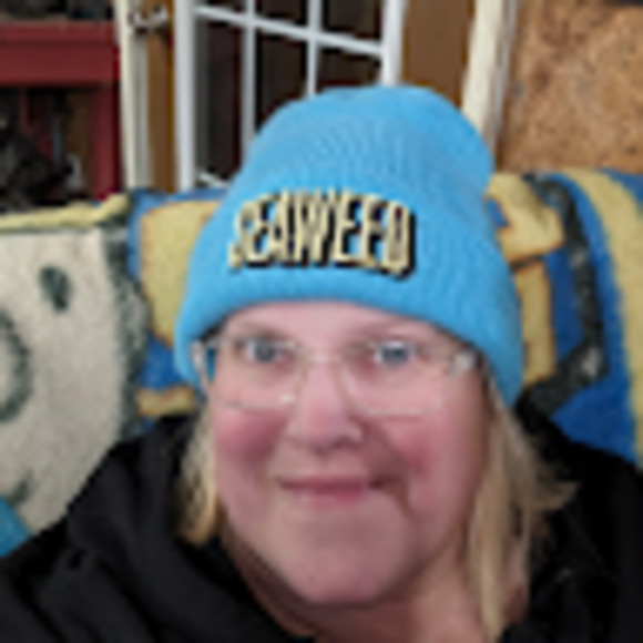 Meet your Posher, Kayla - Picture 1 of 1